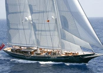 Kanadalı milyarder dev yelkenlisi Meteor ile Bodrum’da