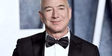Jeff Bezos’un Süper Yatı Mykonos’ta