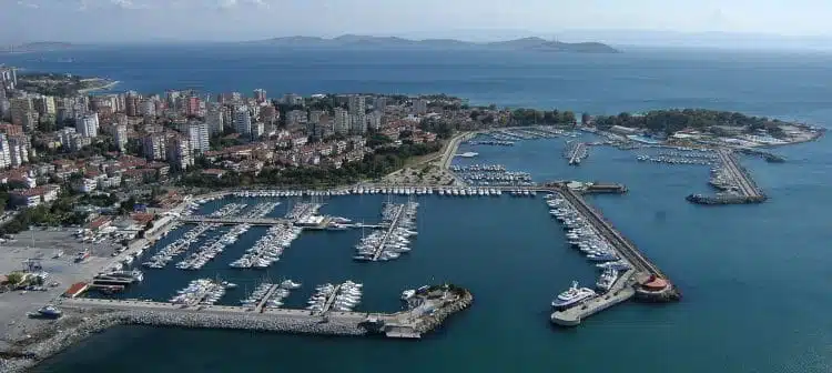 Türkiye’de Marina Kurmak Neden Zor?