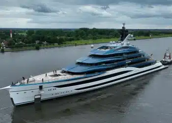 134 Metrelik Lürssen Süperyatı “Deep Blue” Suya İndirildi