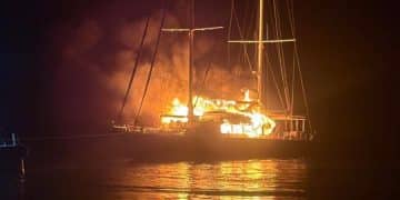 Göcek D‑Marin’de Gulet Yangını: Tekne Açığa Alındıktan Sonra Battı