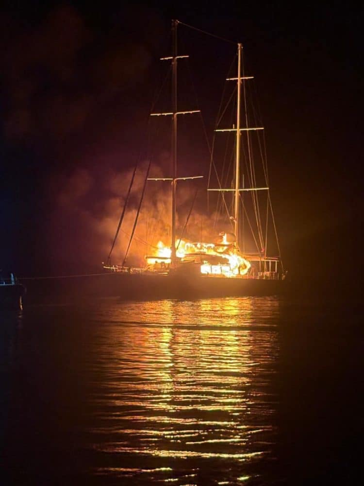 Göcek D‑Marin’de Gulet Yangını: Tekne Açığa Alındıktan Sonra Battı