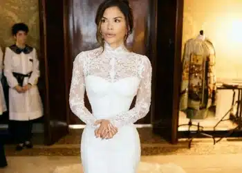Lauren Sánchez’in Düğün Sırları: Uzaydan Gelen Anlam, 180 Düğme ve Sophia Loren Esintisi