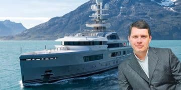 Bodrum’da Sahili Kapatan Milyarder Ultra Lüks Yatı ile Döndü