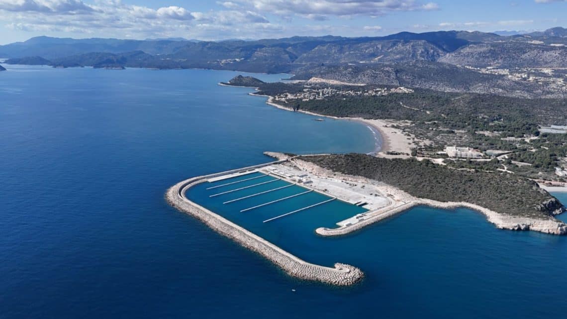 Demre Marina Hizmete Açıldı: 700 Bağlama Kapasiteli Yeni Merkezle Türkiye’nin Marina Kapasitesi 26 Bine Ulaştı