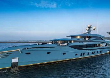 Yaptırımlara Takılmayan Ama El Konulan Süperyat PHI İçin Mahkemeden Kötü Haber