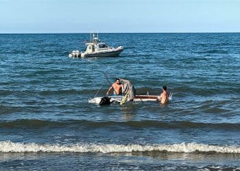 Samsun Açıklarında Kabus: İncesu Sahilinden Açılan Küçük Tekne Alabora Oldu