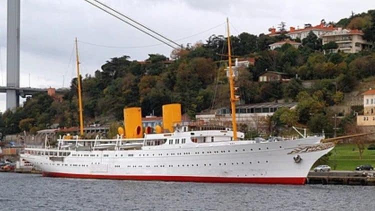 Atatürk’ün Mirası Savarona, Boğaz’ı Selamlayacak