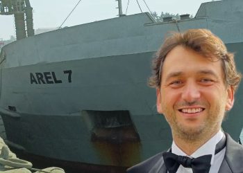 Mangal Yaparlarken Kaza Yapmışlar, Umursamadan Devam Etmişler