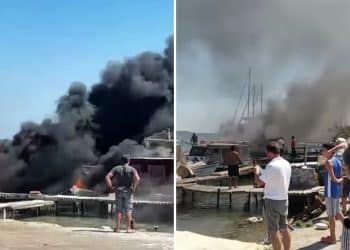 Urla Çeşmealtı’nda Tekne Yangını: Alevler Birkaç Tekneye Sıçradı