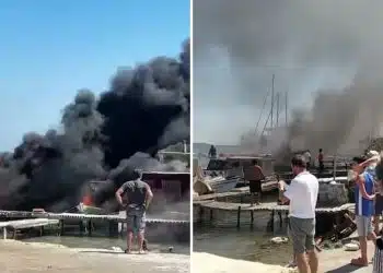 Urla Çeşmealtı’nda Tekne Yangını: Alevler Birkaç Tekneye Sıçradı