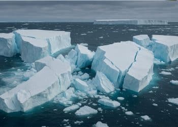 Dünyanın En Büyük Buz Dağı Tarihe Karışıyor: Çevre İçin Ne Anlama Geliyor?