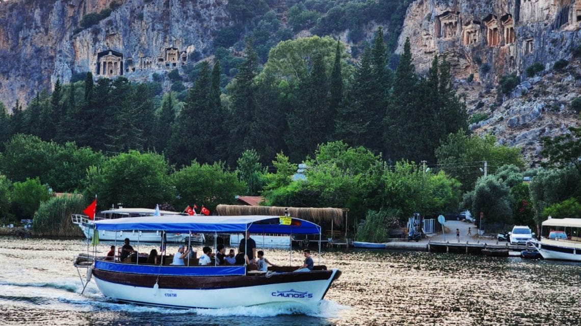 Kaya Mezarları ile Ünlü Dalyan Kanalına Yeni Yat-Tekne İskelesi Projesi