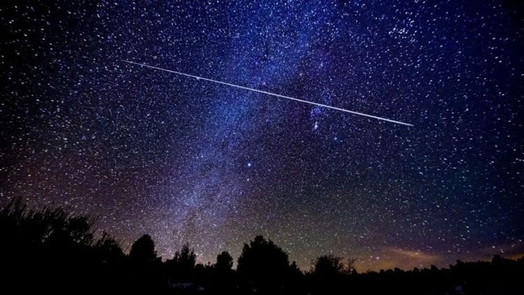 Orionid Meteor Yağmuru Başlıyor: Gökyüzü 22 Ekim’de Şölen Sunacak