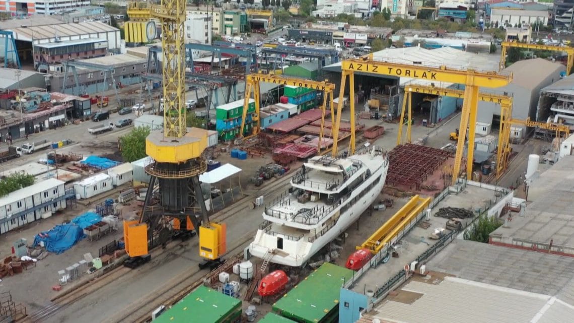 Tuzla Tersanesi’nde Patlama: 1 İşçi Hayatını Kaybetti, 4 Yaralı