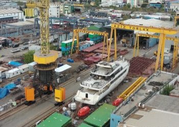 Tuzla Tersanesi’nde Patlama: 1 İşçi Hayatını Kaybetti, 4 Yaralı