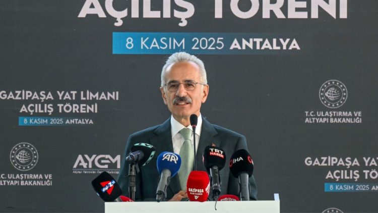 Türkiye’nin 65. Yat Limanı Hizmete Girdi: Gazipaşa Marina Açıldı