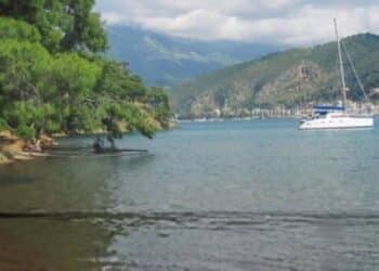 Aksazlar Koyu’nda ÇED Süreci Başlıyor: 280 Yatlık Bağlama Alanı Tartışması