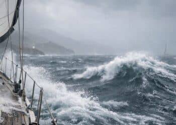 Hangi Deniz Ne Kadar Riskli? Rüzgâr–Dalga–Görüş Analizi