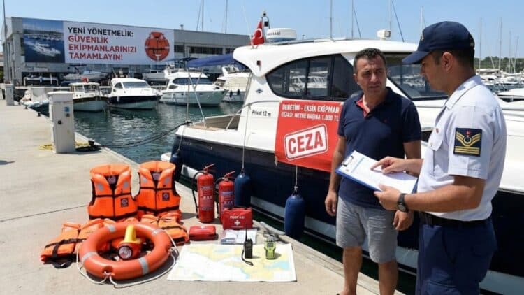 Özel Teknelerde Zorunlu Teçhizat Listesi