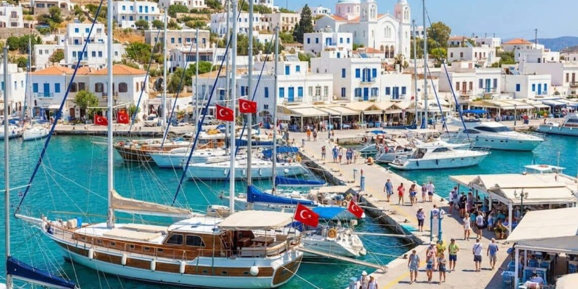 Yunanistan Adalarda Türk Turistler İçin KDV’yi Düşürdü: Şimdi Hangi Ülke Daha Avantajlı?