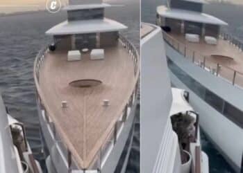 Steve Jobs’un Eski Yatı Venus, Napoli Açıklarında Diğer Yata Çarptı