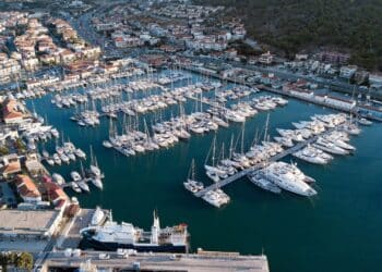 Çeşme Marina