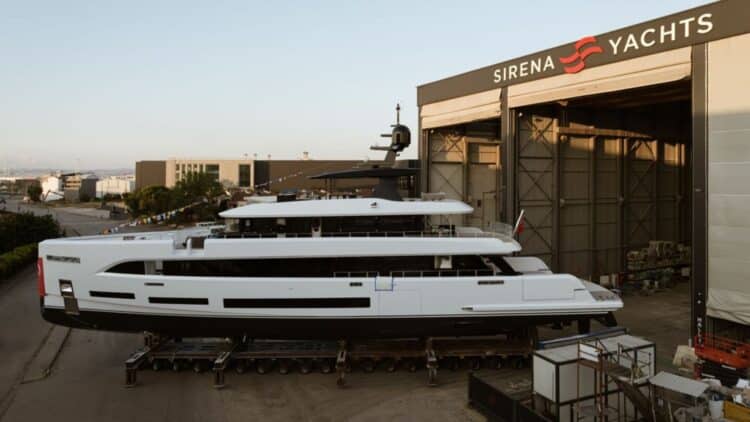 Sirena Marine’in Bugüne Kadarki En Büyük Yatı Suya İndi