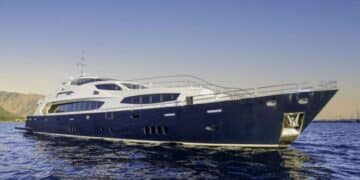 40 Metrelik Süperyat Bodrum’da Alıcı Arayacak: Zeppelin 2,2 Milyon Euroya İndi